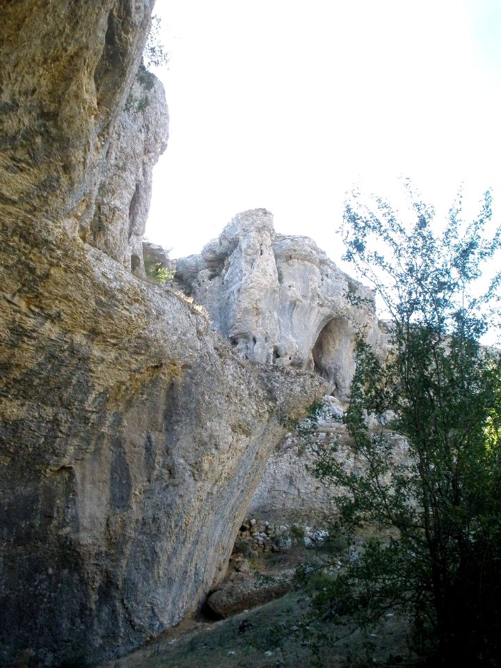 Basconcilos del Tozo - Cueva del Agua 04