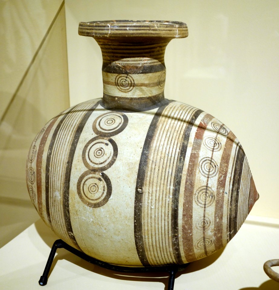 Barrel-shaped jug, Cyprus, Cypro-Archaic I, 700-600 BC, ceramic - Fitchburg Art Museum - DSC08634