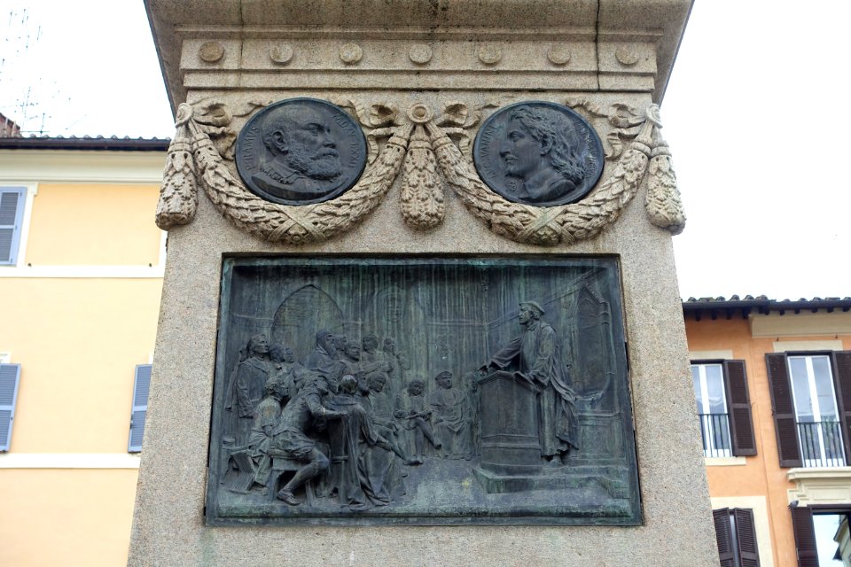 Base of Giordano Bruno monument by Ettore Ferrari, side 2 of 4, 1889 - Rome, Italy - DSC09717