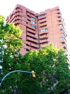 Barcelona - Passeig de Valldaura 218 (2)