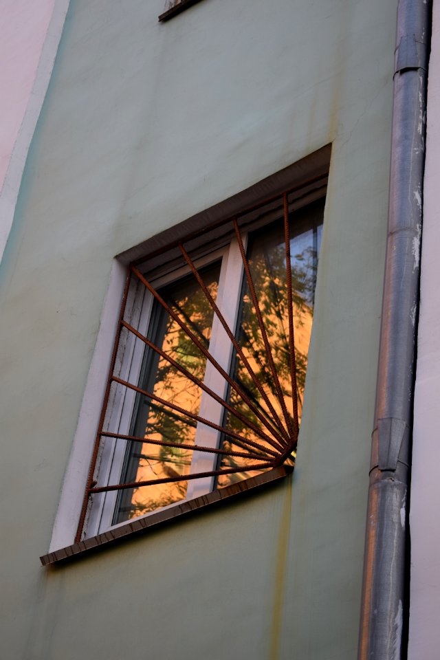 Barred windows in Vladivostok 02