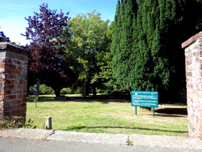 Barrack Road Memorial Gardens, Barrack Road, Bexhill