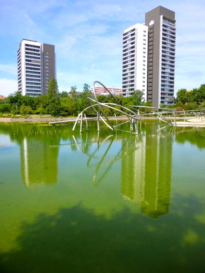 Barcelona - Parc Diagonal Mar y Residencial Illa del Cel