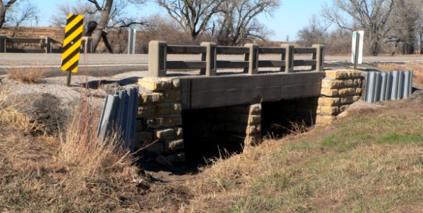 Barton Co bridge NE 60 Ave N of 210 Rd from SE 2