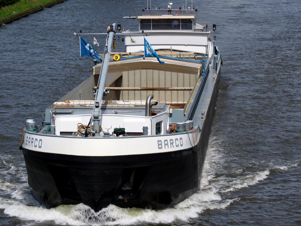 Barco - ENI 02326596 at the Amsterdam-Rhine Canal, pic3