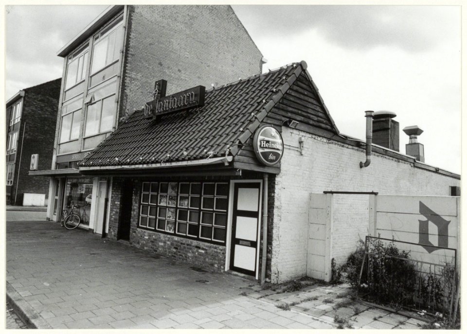 Bar-dancing De Lantaarn Pegasusstraat 54. NL-HlmNHA 54050178