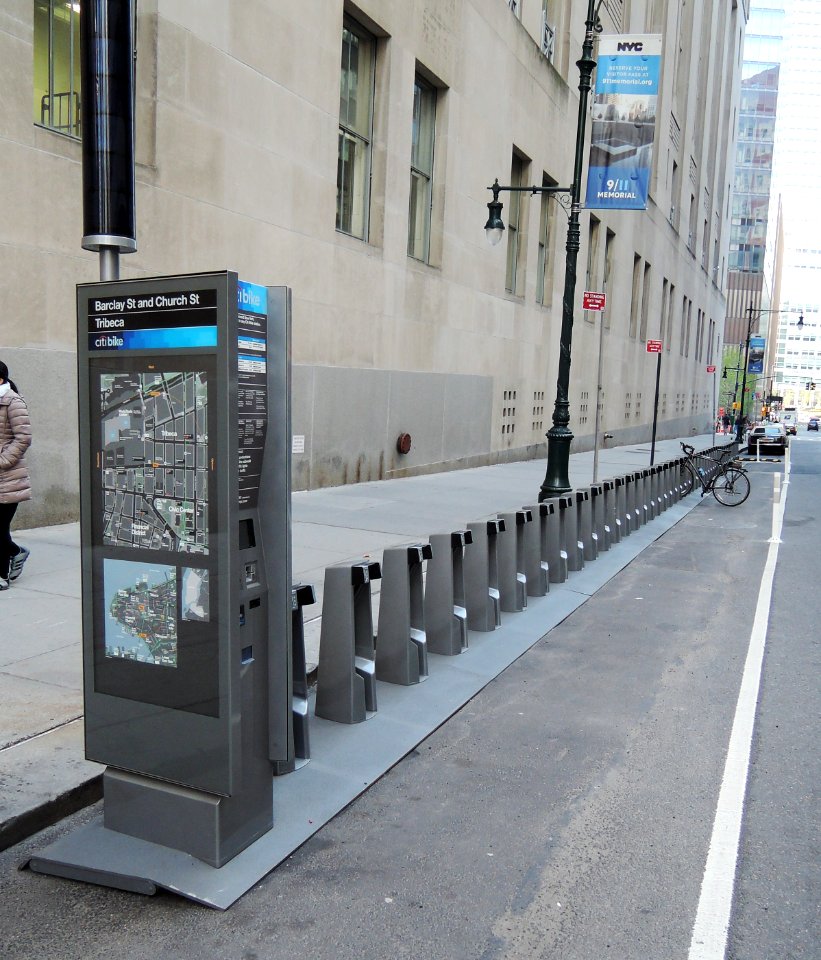 Barclay & Church Sts Citi Bike station empty jeh