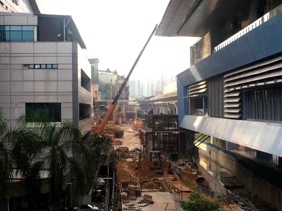 Bandar Utama MRT Station Link bridge under construction