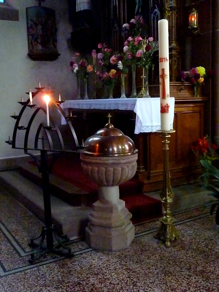 Baptistère de l'église Saint-Jacques de Lembach