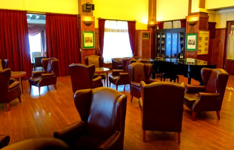 Bar - Fujiya Hotel - Hakone, Japan - DSC06082