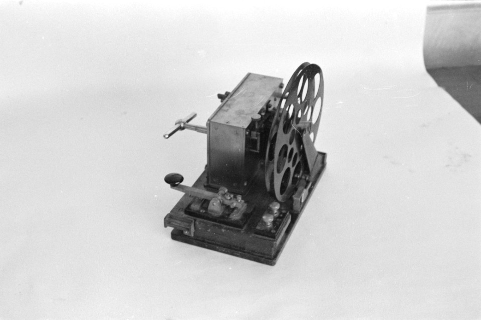 Bandoeng Morse toestel, Bestanddeelnr 266-3-1