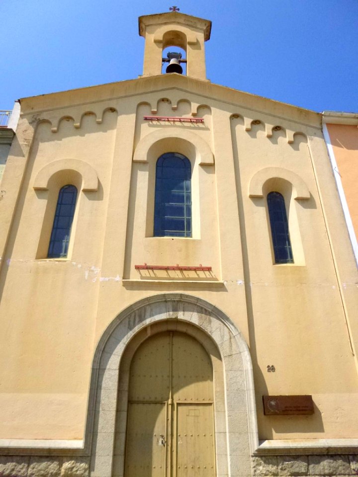 Banyoles - Iglesia de la Sagrada Familia