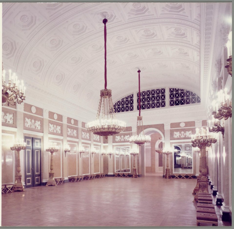 Balzaal, Bestanddeelnr2665