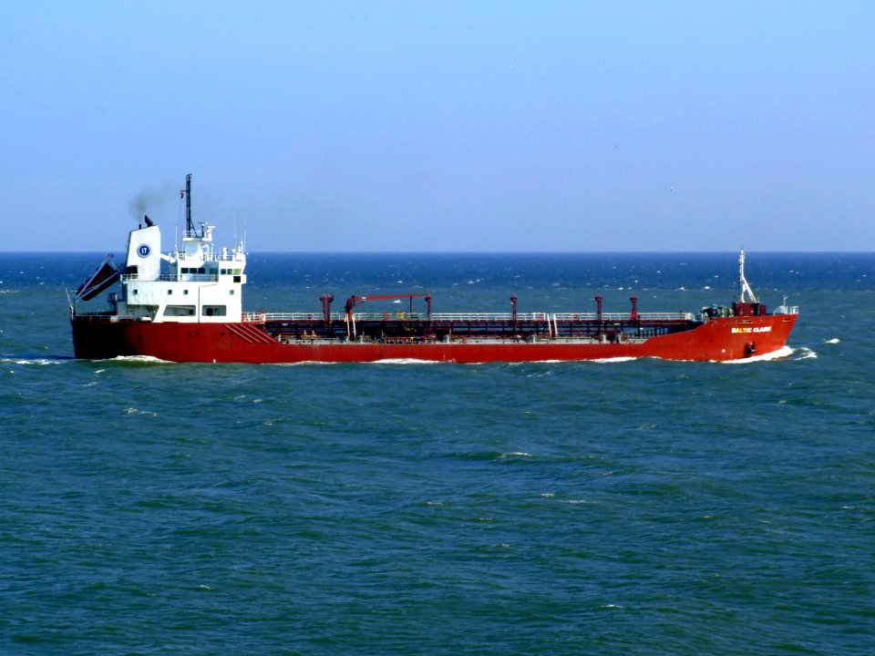 Baltic Claire p4 approaching Port of Rotterdam, Holland 19-Apr-2007