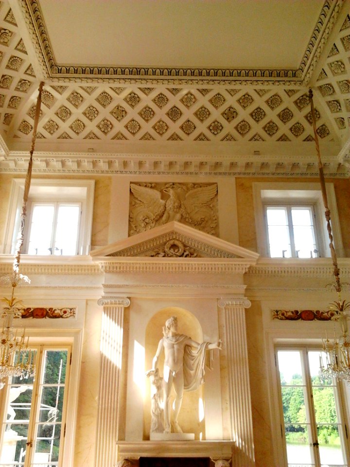 Ballroom in the Palace on the Water 01