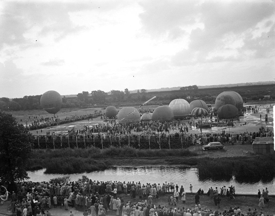 Ballonrace Amsterdam overzicht, Bestanddeelnr 904-1620