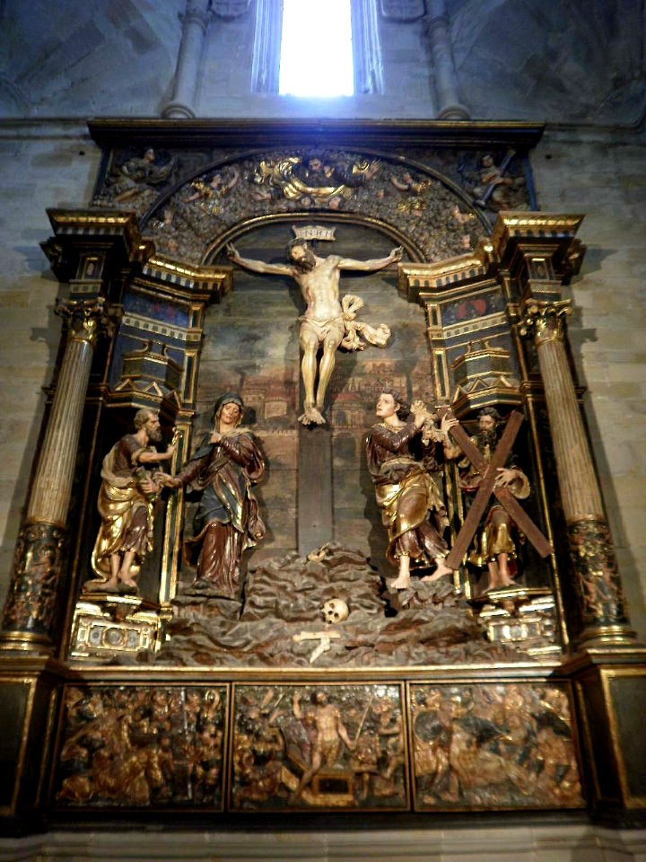 Balmaseda - Iglesia de San Severino, Capilla del Santo Cristo, o de Urrutia 02