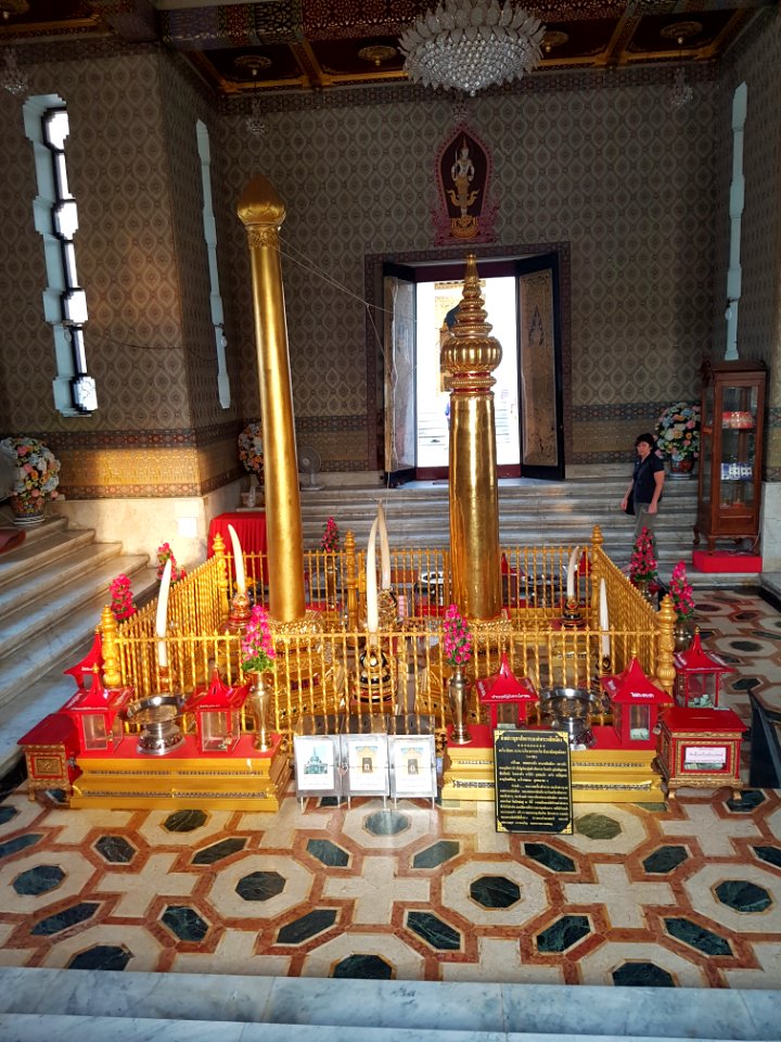 Bangkok city pillar - 2017-01-19 - 035