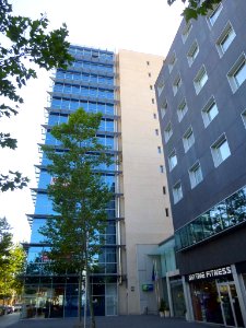 Barcelona - Edificio de oficinas en Carrer de Pallars 203 y Hotel Holiday Inn Express Barcelona-City 22@