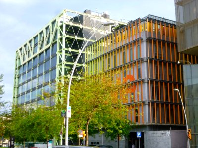 Barcelona - Cibernàrium-Edificio MediaTIC y Radio Nacional de España (RNE) 2