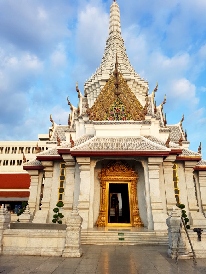 Bangkok city pillar - 2017-01-19 - 001