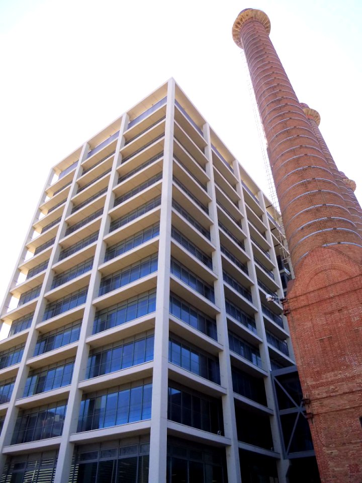 Barcelona - Edificio de Fecsa-Endesa y Red Eléctrica de España (REE) 4