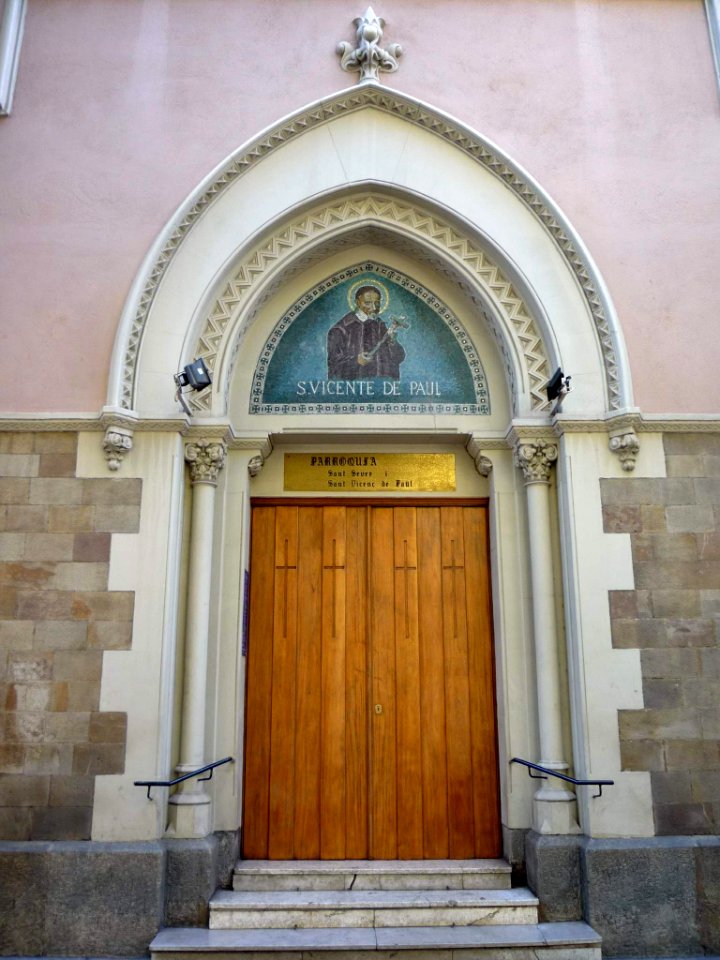 Barcelona - Iglesia de Sant Sever y Sant Vicenç de Paul 1