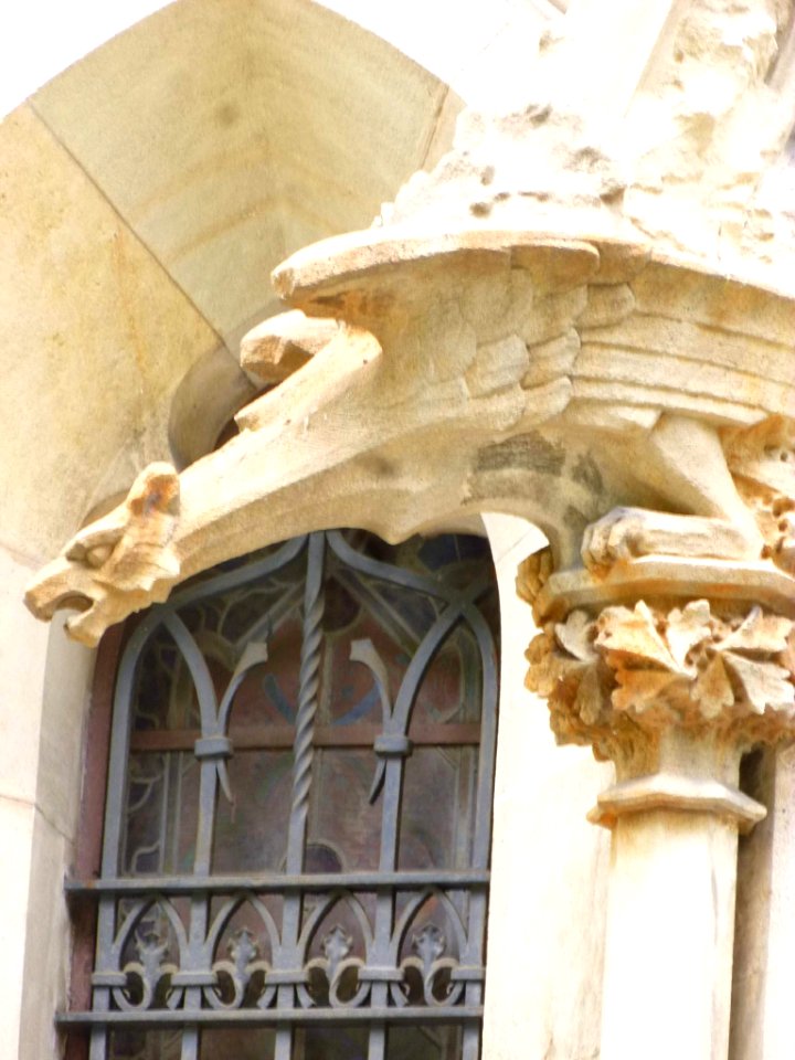 Barcelona - Iglesia de Nostra Senyora de Pompeia 7