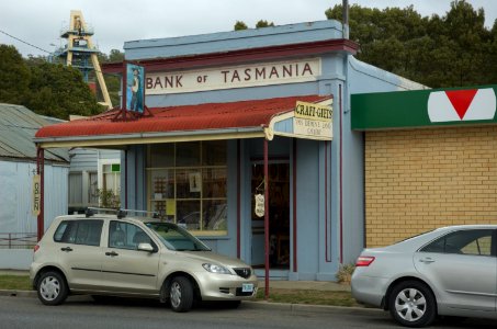Bank-of-Tasmania-Beaconsfield-20070419-013 photo
