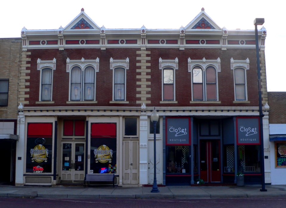 Banks-Waudby building from W 1