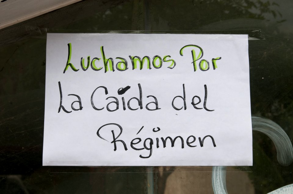 Banner at demonstrations and protests against Chavismo and Nicolas Maduro government 30