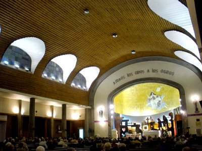 Baracaldo - Iglesia de Santa Teresa 6
