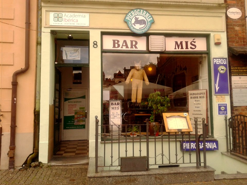 Bar Miś na Rynku Staromiejskim w Toruniu