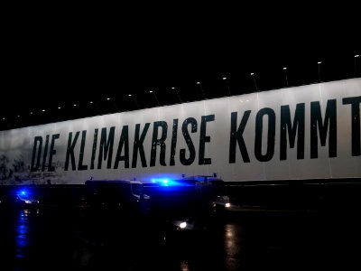 Banner in front of CityCube during SPD Parteitag 2019-12-06 06