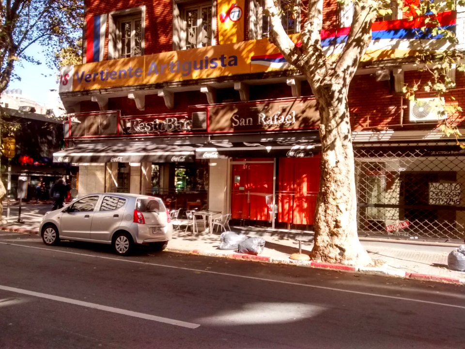 Bar San Rafael, Montevideo
