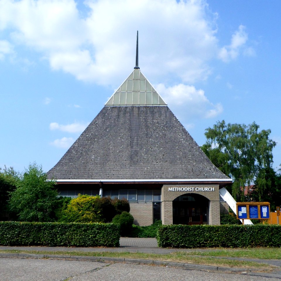 Banstead Methodist Church, The Drive, Banstead (July 2013) (6)