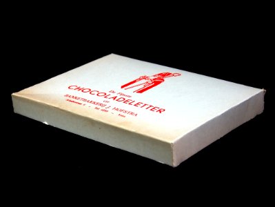 Banketbakkerij J Hofstra chocoladeletter verpakking, Schultestraat 4, Vries, foto3