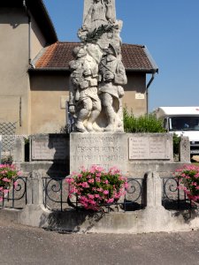 Bannoncourt (Meuse) monument aux morts