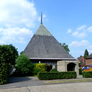Banstead Methodist Church, The Drive, Banstead (July 2013) (1)