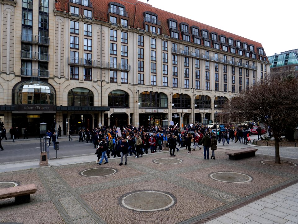 Berlin gegen 13 demonstration 30