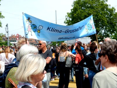 Bern Klimastreikdemo Helvetiaplatz Klima-Grosseltern