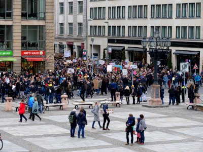 Berlin gegen 13 demonstration 52