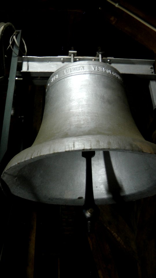Berlin Dahlem St.Annen Kirche Grosse Glocke 2