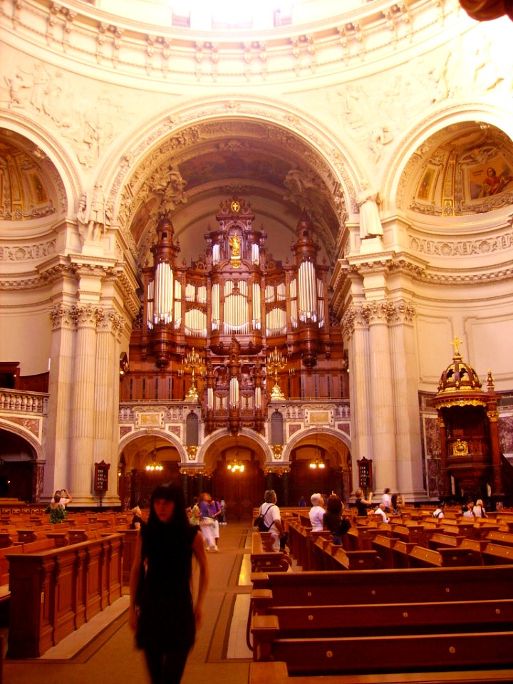 Berlin Dom Innen Orgel 1