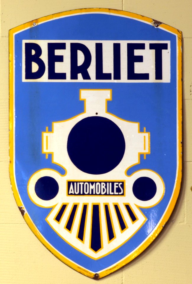 Berliet Automobiles enamel advert sign at the den hartog ford museum pic-088