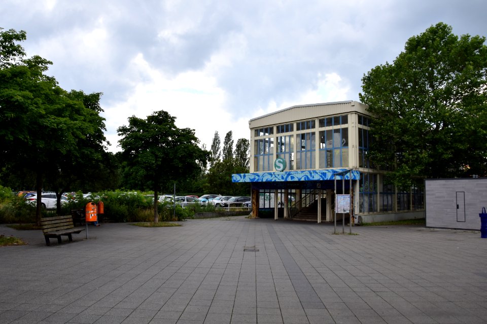 Berlin Ahrensfelder Platz