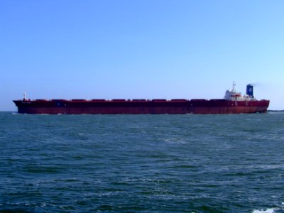 Berge Stahl in new colours pic33, Port of Rotterdam, Holland 19-Apr-2007