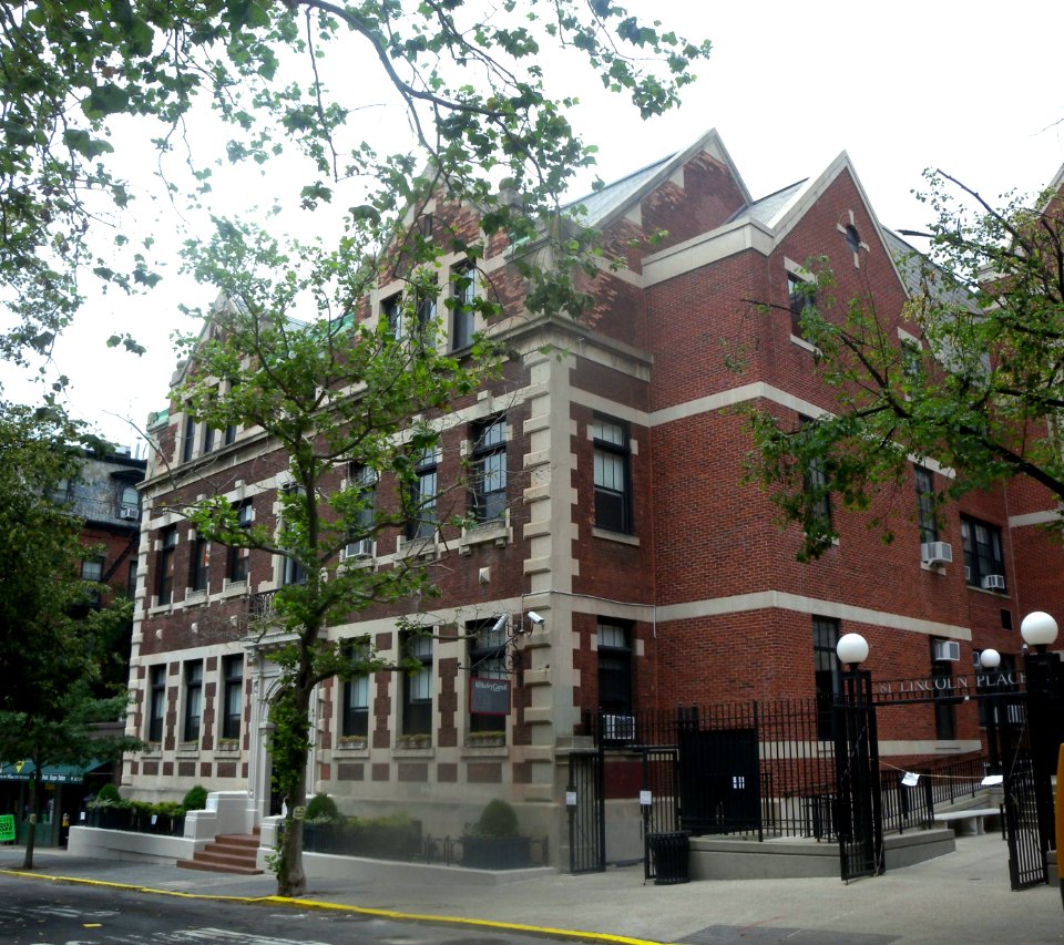 Berkeley Carroll School 181 Lincoln Pl jeh