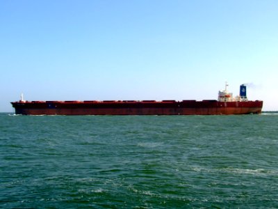 Berge Stahl in new colours pic35, Port of Rotterdam, Holland 19-Apr-2007