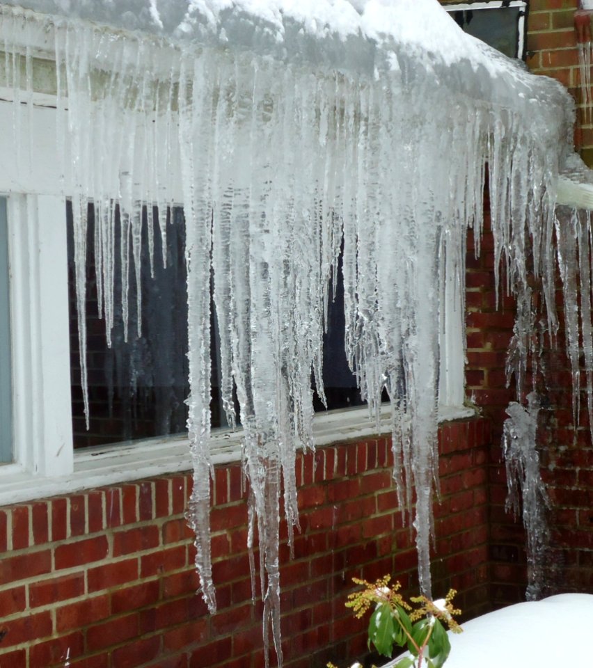 Berkeley Heights library large icicles hanging from roof